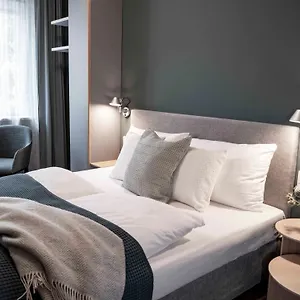 My Place 3*, Hamburg Deutschland